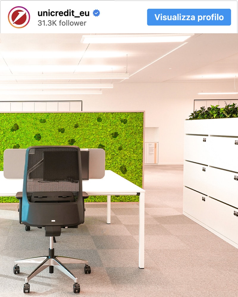 Divisori scrivania fonoassorbenti e completamente green per postazioni di lavoro open space UniCredit