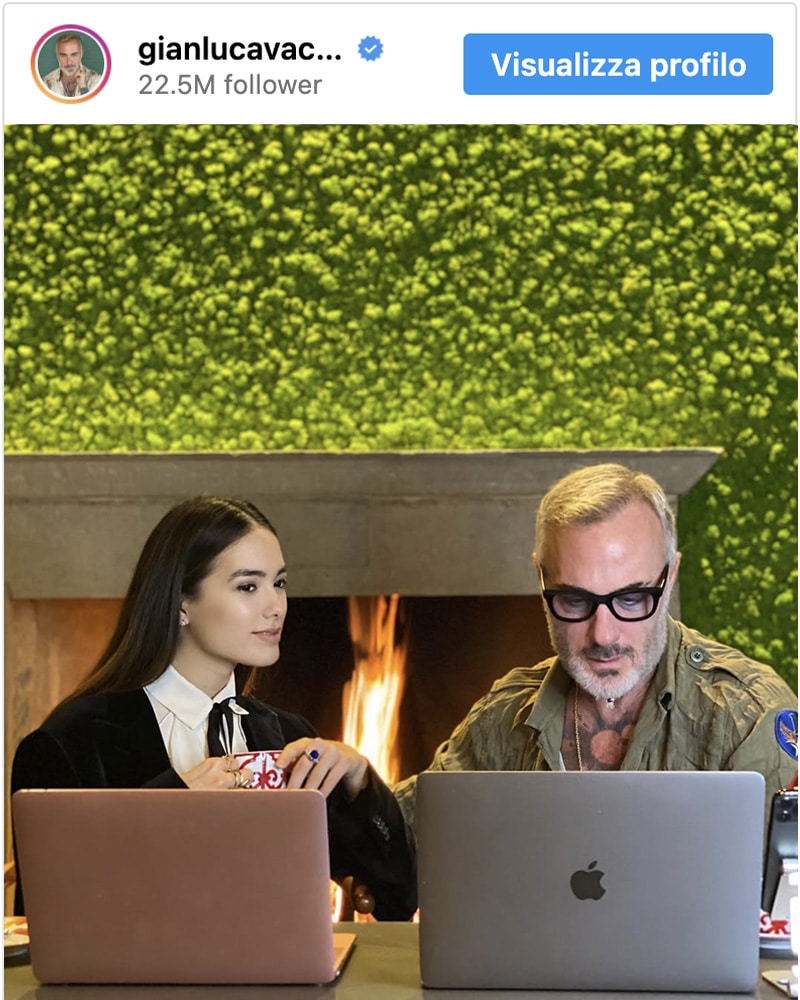 Indoor preserved lichen wall for luxury interior design in Gianluca Vacchi's residence